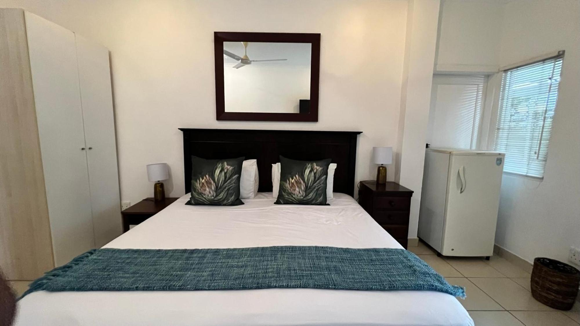 Casablanca Guest House Дърбан Екстериор снимка