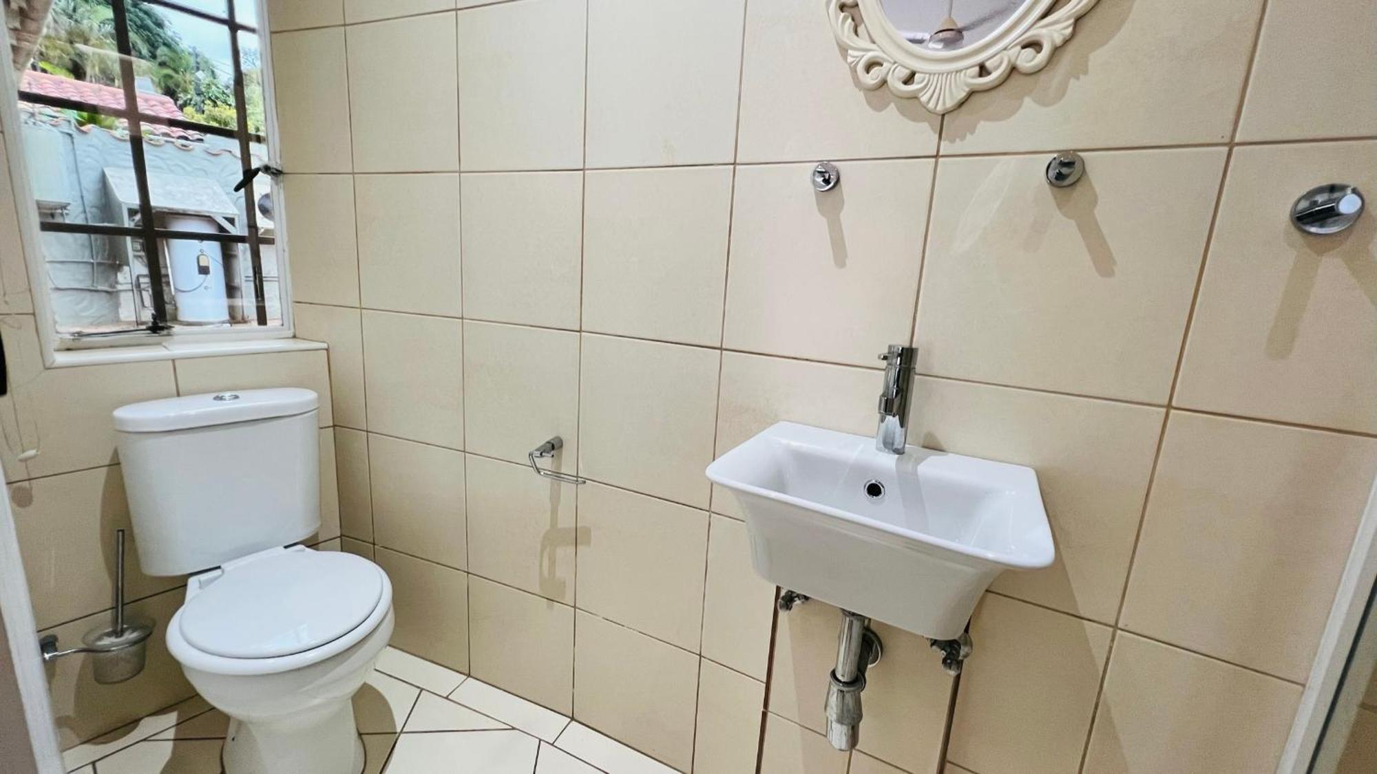 Casablanca Guest House Дърбан Екстериор снимка